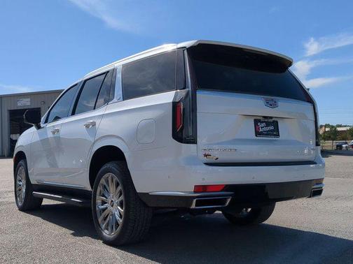 2022 Cadillac Escalade Premium Luxury