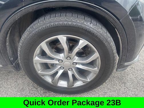 DB Black Crystal Clearcoat 2017 Dodge Durango SXT