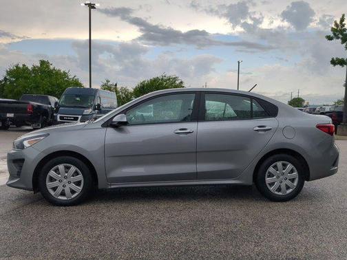 2022 Kia Rio S