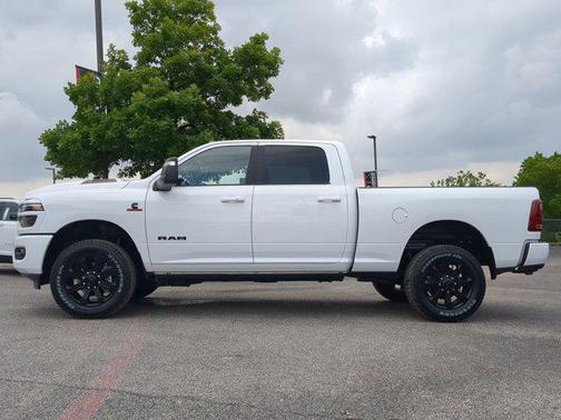 2025 RAM 2500 Laramie Crew Cab 4x4 6'4' Box