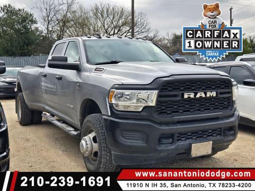 2021 RAM 3500 Tradesman Crew Cab 4x4 8' Box