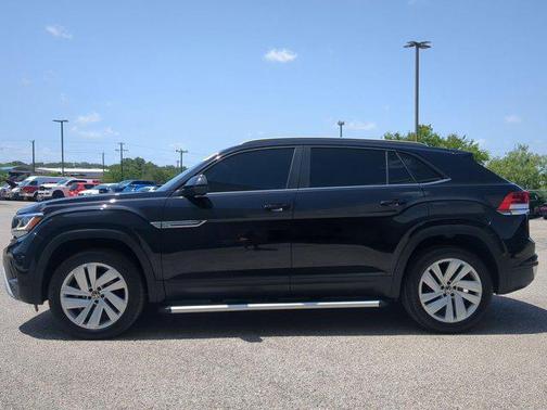 2022 Volkswagen Atlas Cross Sport 3.6L V6 SE w/Technology