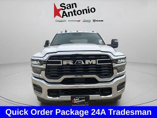 Bright White Clearcoat 2026 RAM 3500 Tradesman Crew Cab 4x4 8' Box