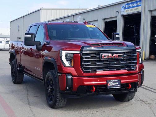 2024 GMC Sierra 2500 AT4