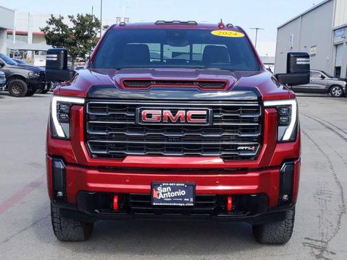 2024 GMC Sierra 2500 AT4