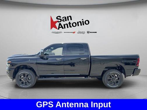 Diamond Black Crystal Pearlcoat 2026 RAM 2500 Tradesman Crew Cab 4x4 6'4' Box