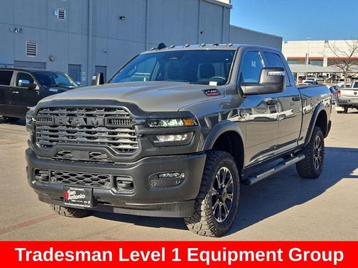 2026 RAM 2500 Tradesman Crew Cab 4x4 6'4' Box