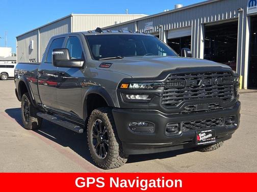 2026 RAM 2500 Tradesman Crew Cab 4x4 6'4' Box