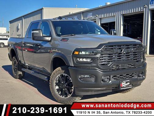 2026 RAM 2500 Tradesman Crew Cab 4x4 6'4' Box