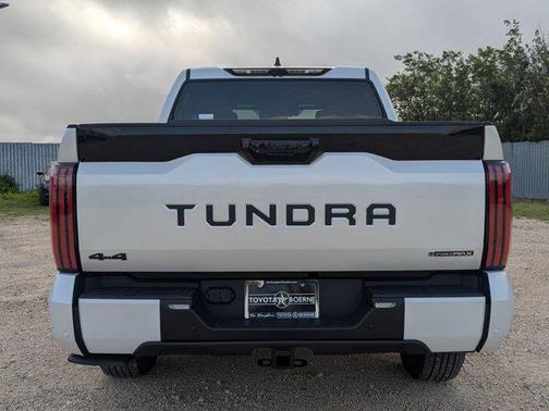 2025 Toyota Tundra Hybrid Platinum