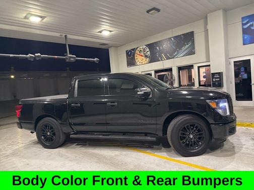 2018 Nissan Titan SL