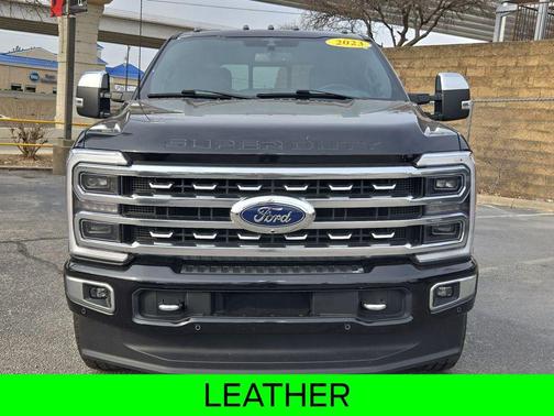 2023 Ford F-350 Platinum