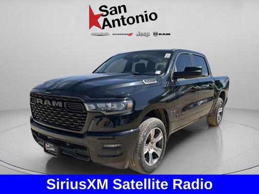 Diamond Black Crystal Pearlcoat 2026 RAM 1500 Express