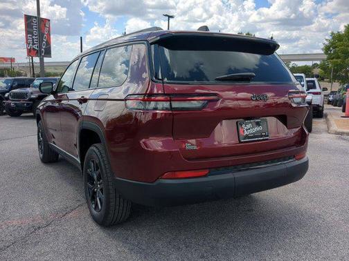2025 Jeep Grand Cherokee L Altitude