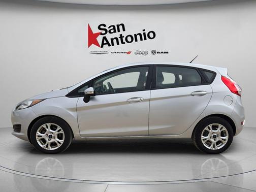 2015 Ford Fiesta SE