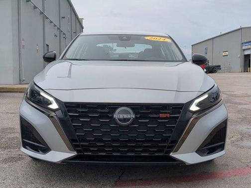 2024 Nissan Altima SR FWD