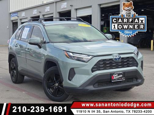 2023 Toyota RAV4 Hybrid XLE