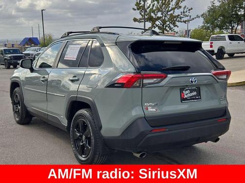 2023 Toyota RAV4 Hybrid XLE