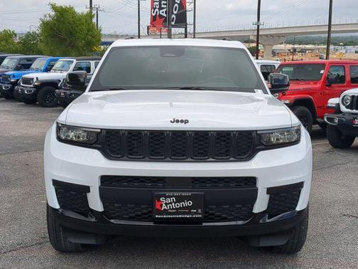 2025 Jeep Grand Cherokee L Altitude