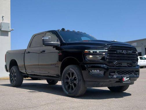 2025 RAM 2500 Laramie Crew Cab 4x4 6'4' Box