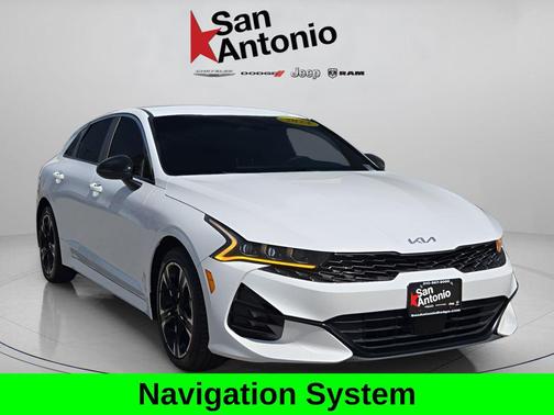Glacial White Pearl 2024 Kia K5 GT-Line