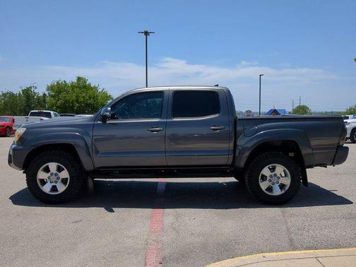 2015 Toyota Tacoma Base