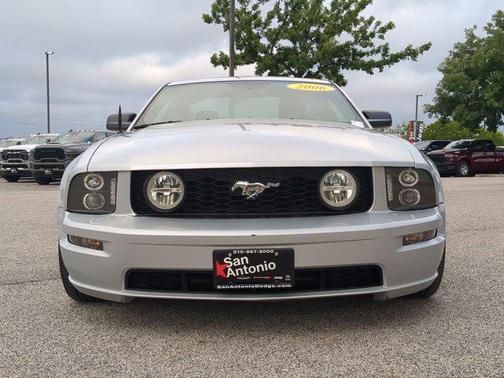 2006 Ford Mustang GT Premium