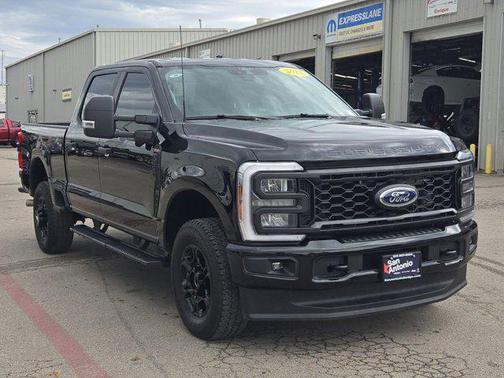2025 Ford F-250 XL