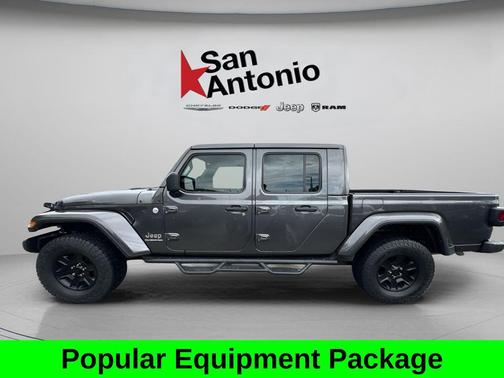 Granite Crystal Metallic Clearcoat 2022 Jeep Gladiator Overland