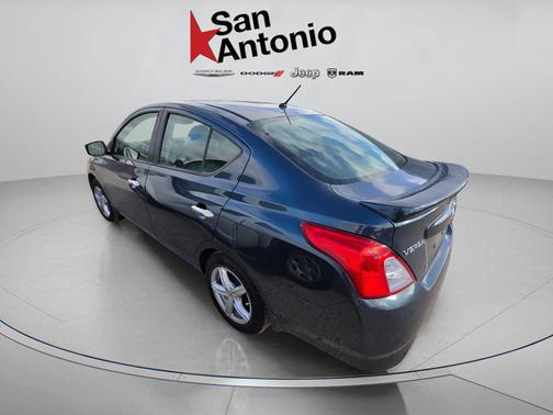 Graphite Blue 2017 Nissan Versa 1.6 SV