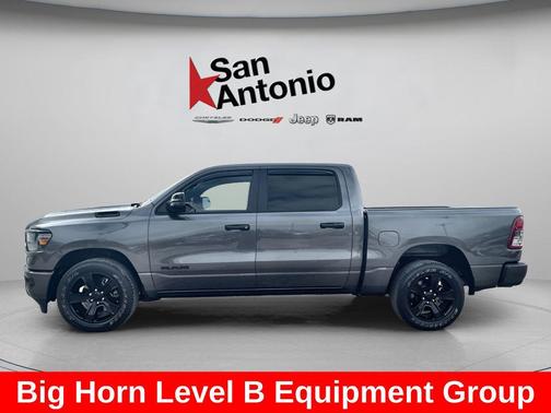 Granite Crystal Metallic Clearcoat 2024 RAM 1500 Big Horn/Lone Star