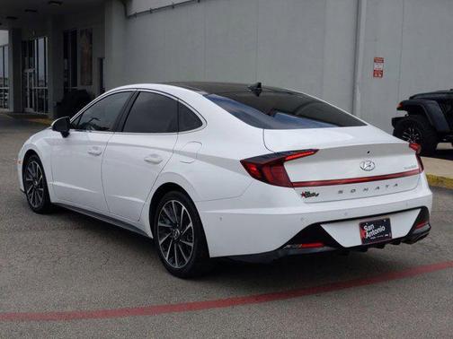 2023 Hyundai SONATA Limited