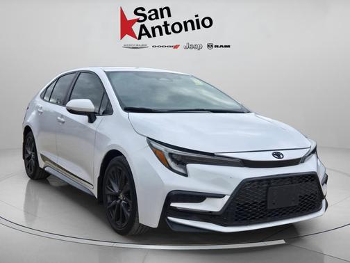 White 2024 Toyota Corolla SE