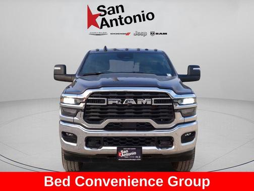 2026 RAM 2500 Tradesman Crew Cab 4x4 6'4' Box