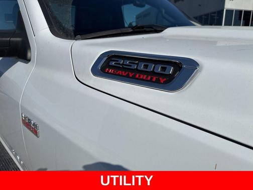 2022 RAM 2500 Tradesman Regular Cab 4x4 8' Box