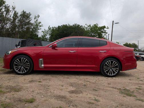 2019 Kia Stinger Base