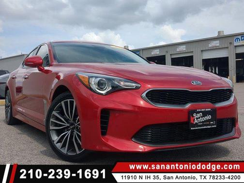 2019 Kia Stinger Base