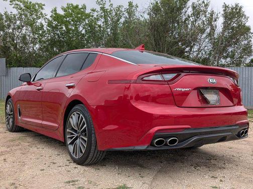 2019 Kia Stinger Base