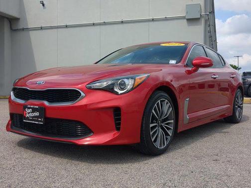 2019 Kia Stinger Base