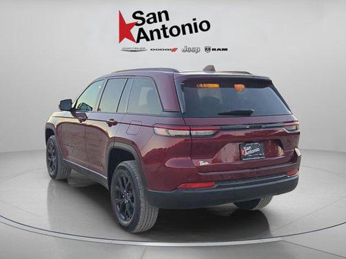 2025 Jeep Grand Cherokee Altitude