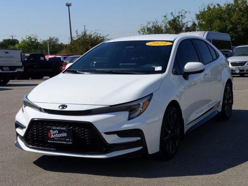 2024 Toyota Corolla SE