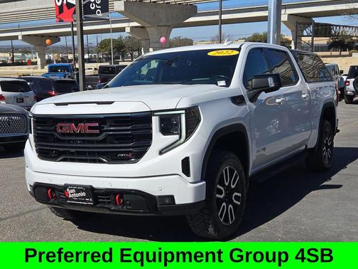 2022 GMC Sierra 1500 AT4