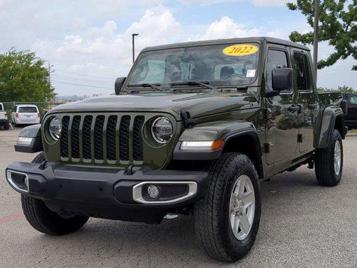 2022 Jeep Gladiator Sport S