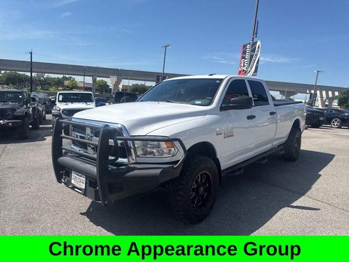 Bright White Clearcoat 2017 RAM 2500 Tradesman Crew Cab 4x4 8' Box