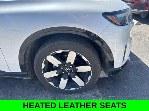 Snowfall Pearl 2025 Honda Prologue Elite