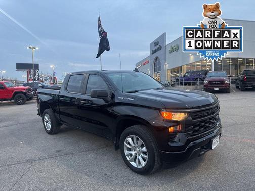 2024 Chevrolet Silverado 1500 Custom