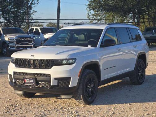 2025 Jeep Grand Cherokee L Altitude