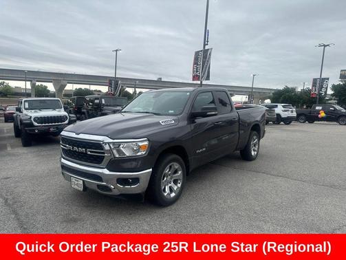 Granite Crystal Metallic Clearcoat 2022 RAM 1500 Big Horn/Lone Star