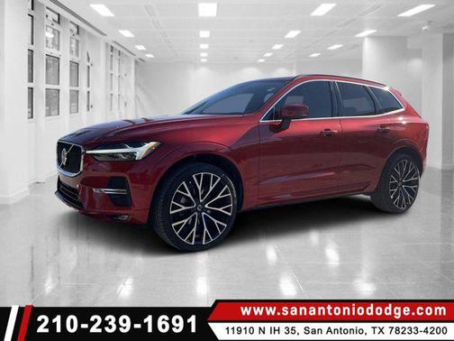 2022 Volvo XC60 B5 Momentum