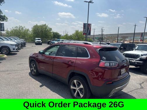 Velvet Red Pearlcoat 2019 Jeep Cherokee Limited